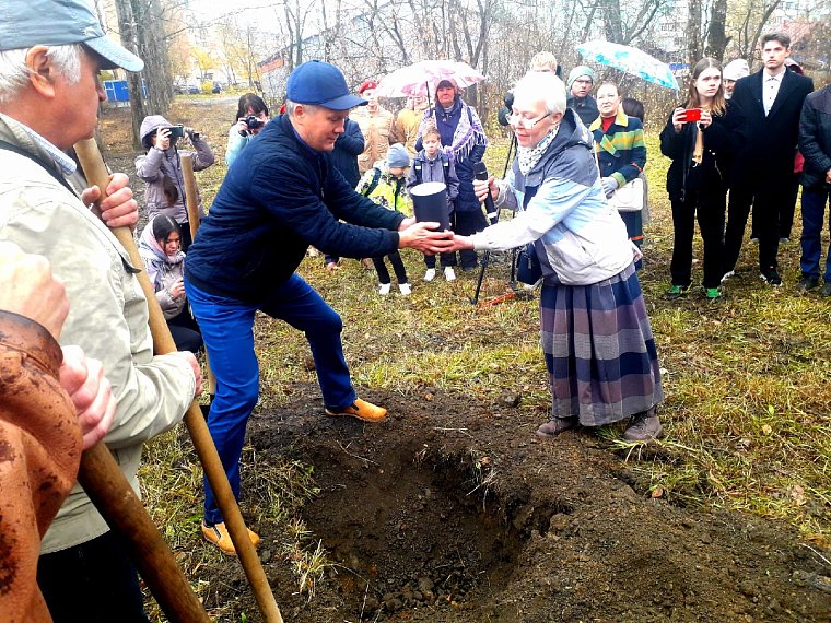 Открытие новой выставки в школьном музее гЛысьва